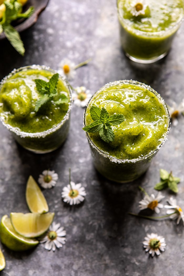 You are currently viewing COCKTAILS : Frozen Mango Mojito