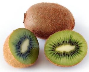 Read more about the article Health Benefits of Kiwi Fruits