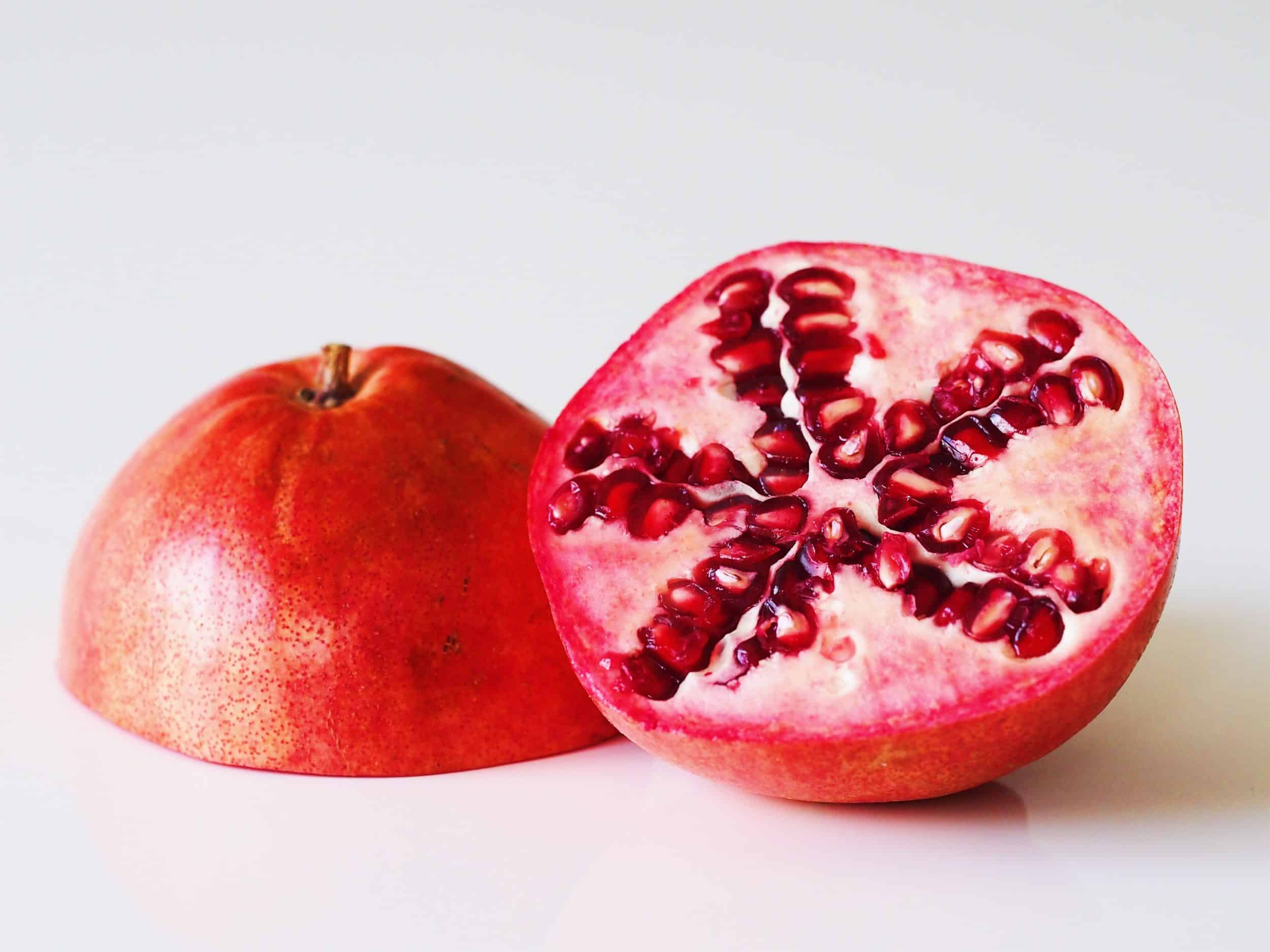 Read more about the article Health Benefit of Pomegranate