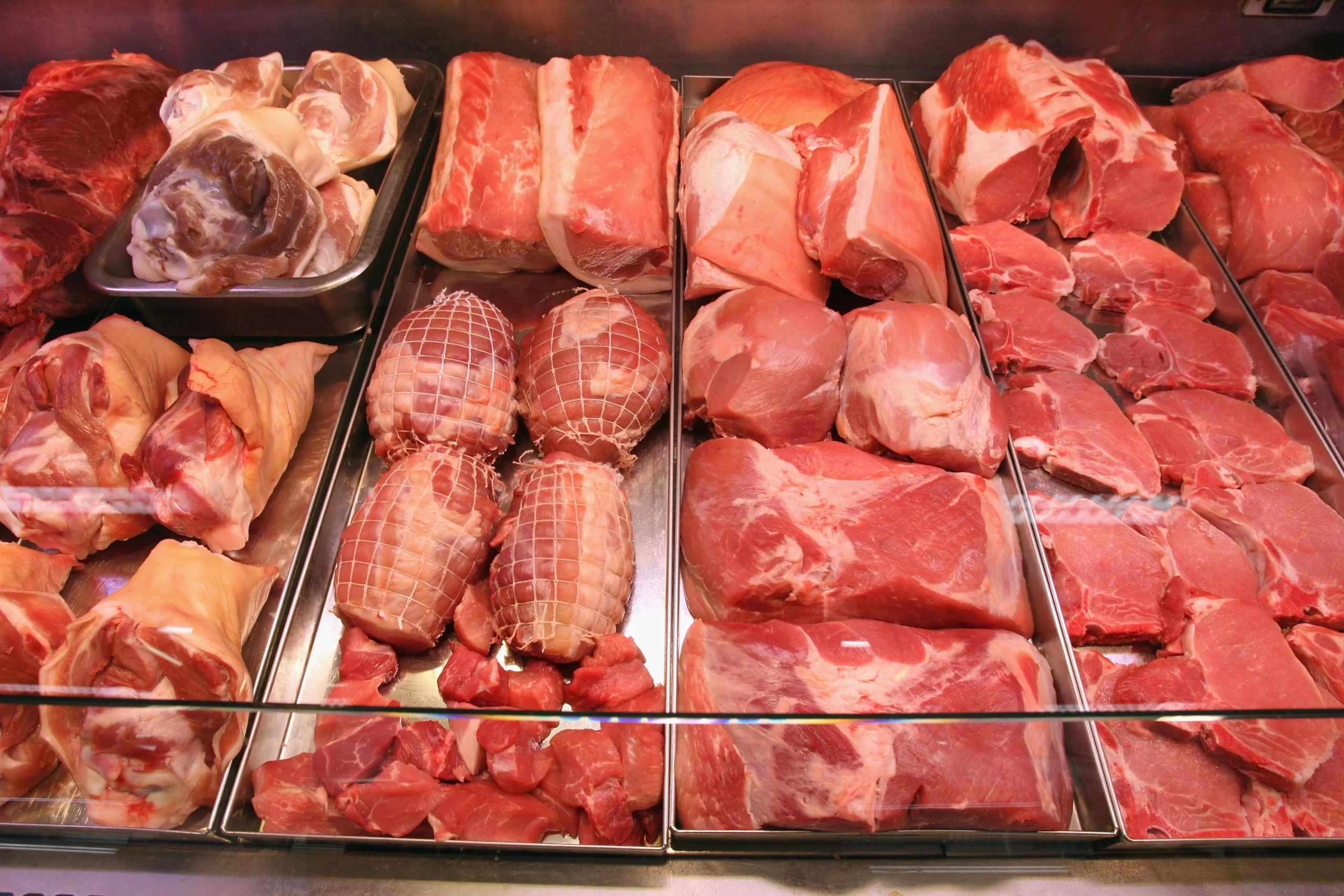 You are currently viewing Kenyans Warned  Over Eating Chicken and Pork in Supermarkets