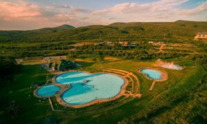 Read more about the article Inside the renown geothermal spa