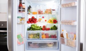 Read more about the article How Long Can Food Be Stored in the Fridge?